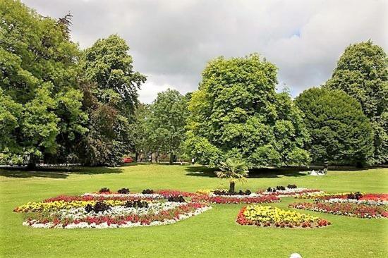 *Rd9Bc* For Your Most Relaxed & Cosy Stay + Free Parking + Free Fast Wifi * Лідс Екстер'єр фото